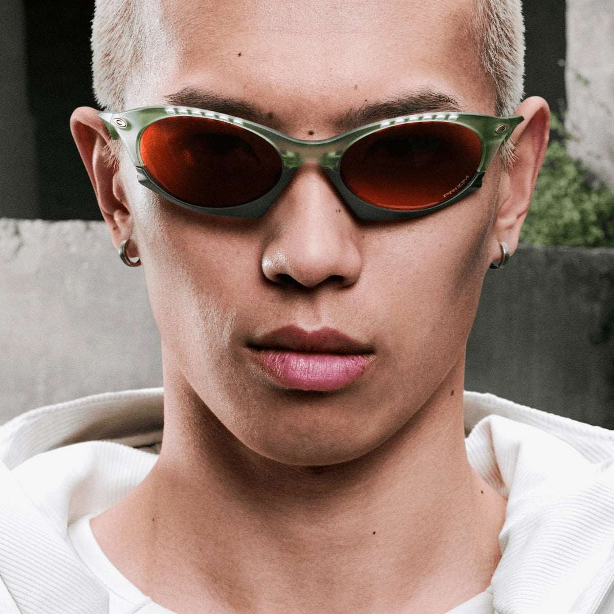Oakley Plantaris OO9437 0363 – oliva – Occhiali da sole