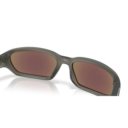 Oakley Terraforma OO9530 953002 – grigio fumo opaco – Occhiali da sole