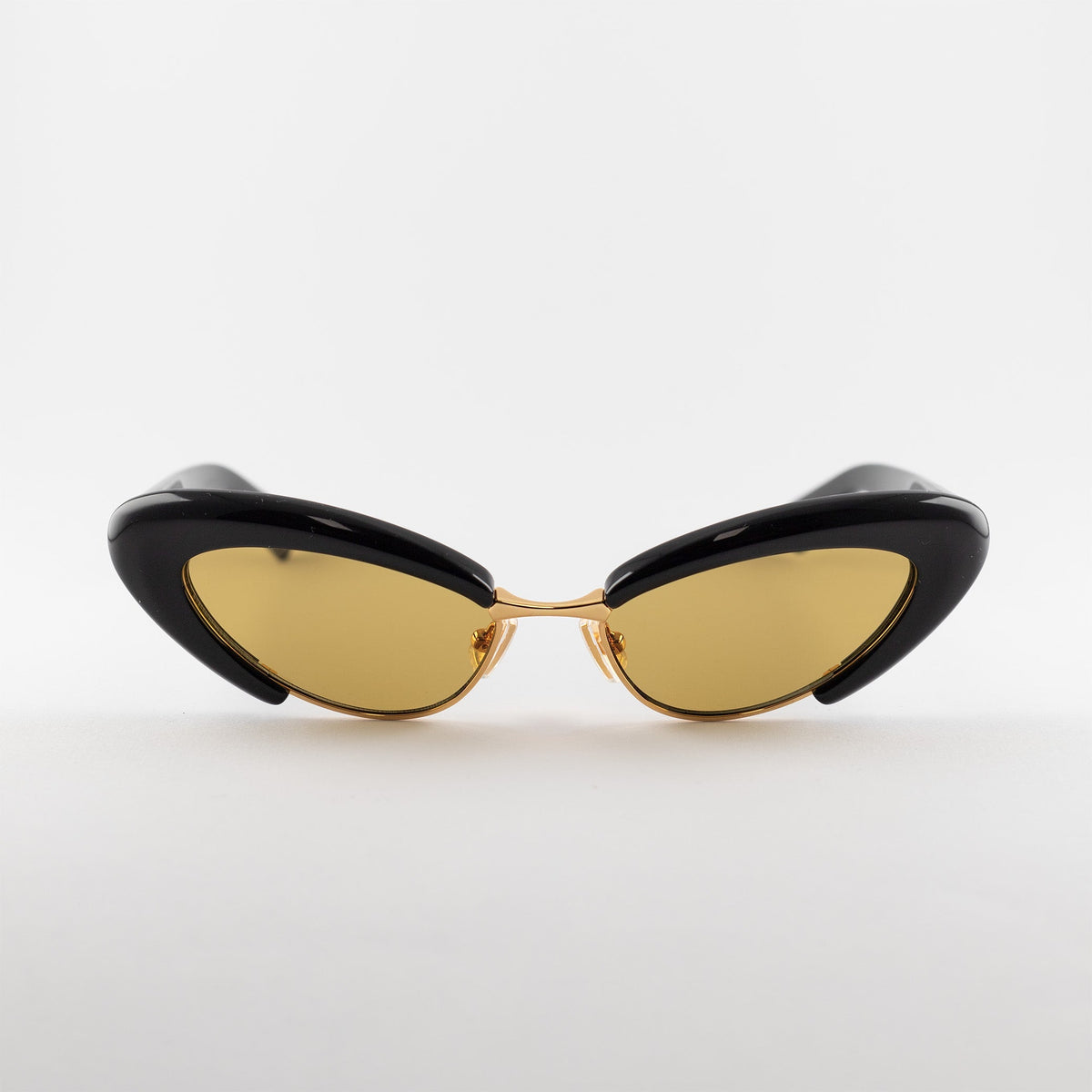 Bottega Veneta BV1387S 001 – nero, oro – Occhiali da sole